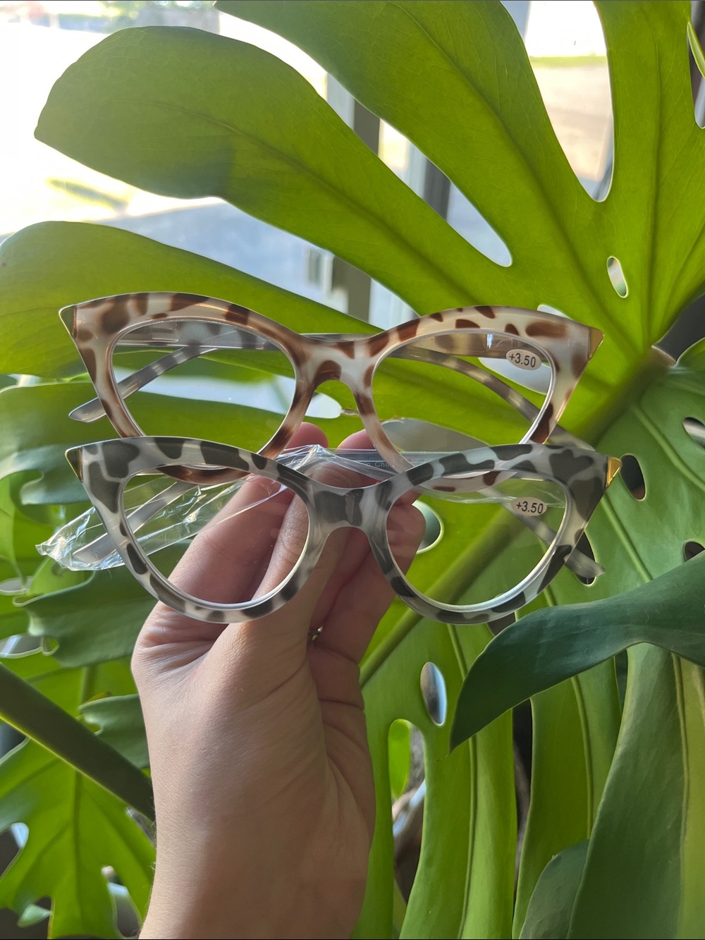 Cat Eye Reading Glasses in Beige and Gray Tortoiseshell - +3.50